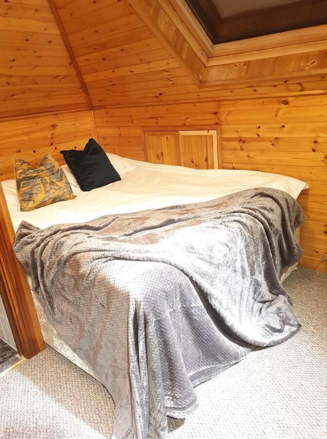 Проживание в семье Cosy double Room, 15minutes from Airport, 4 Бланчардстаун