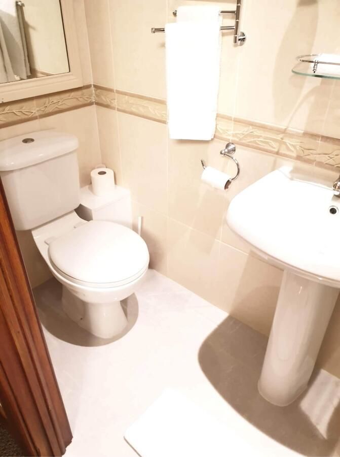 Проживание в семье Cosy double Room, 15minutes from Airport, 4 Бланчардстаун-18