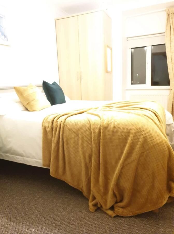 Проживание в семье Cosy double Room, 15minutes from Airport, 4 Бланчардстаун-11